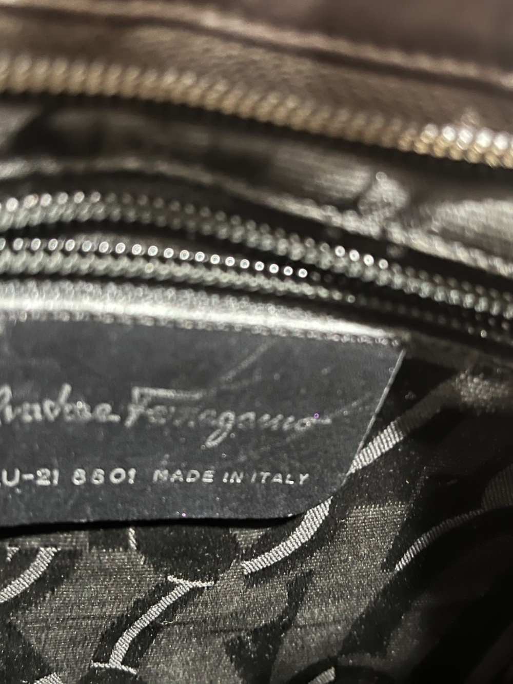 Salvatore Ferragamo Chocolate Brown Handbag. Made in Italy. - Picture 5 of 6